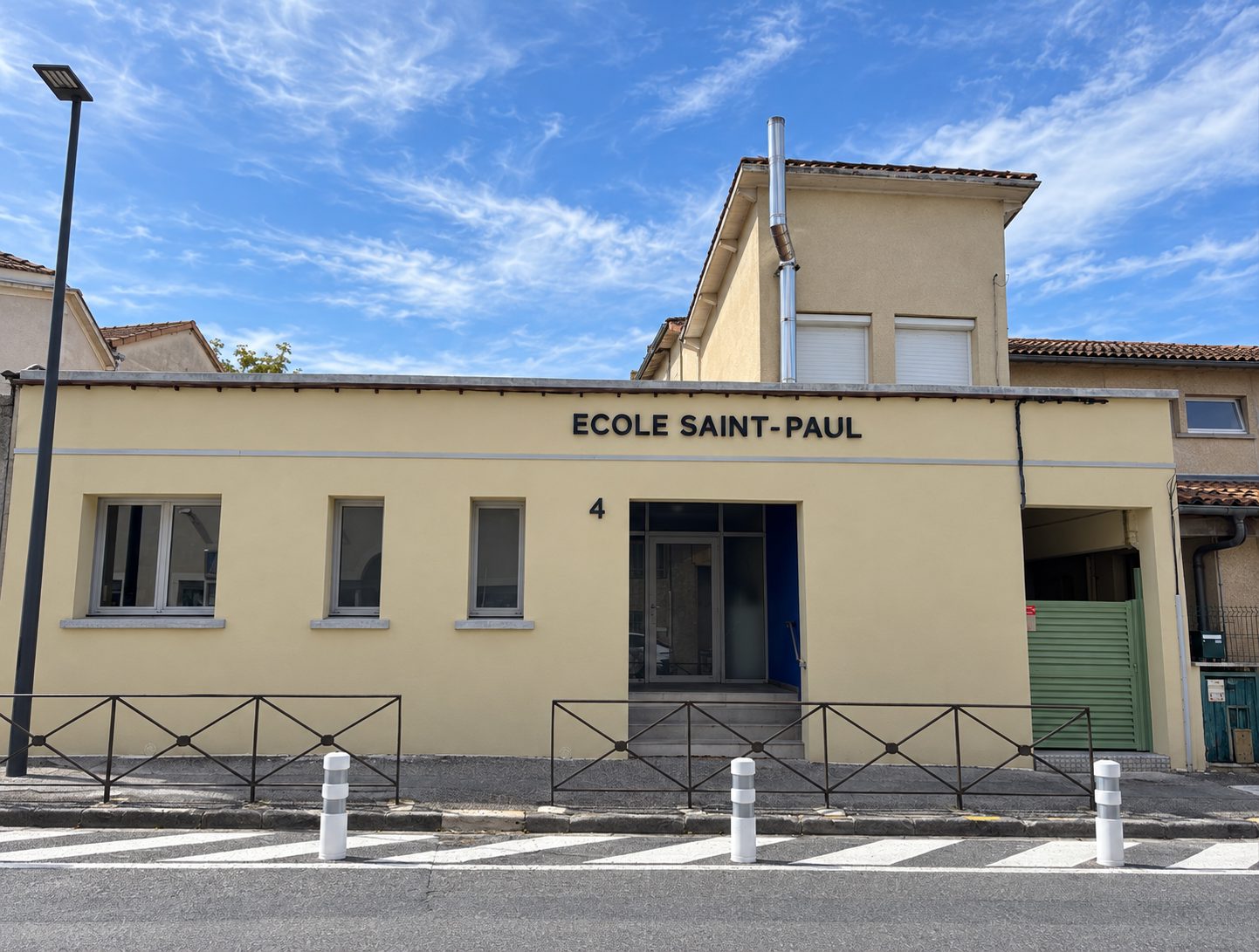 OGEC École Saint-Paul — Auch — L’école depuis la rue